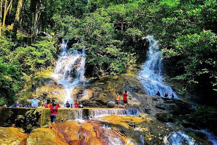 Templer Park Waterfall Tour 1